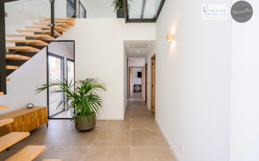 VILLA D&rsquo;EXCEPTION PROCHE DE THUIR (66300)